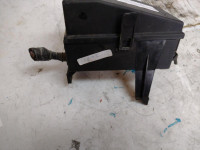 CAJA RELES / FUSIBLES