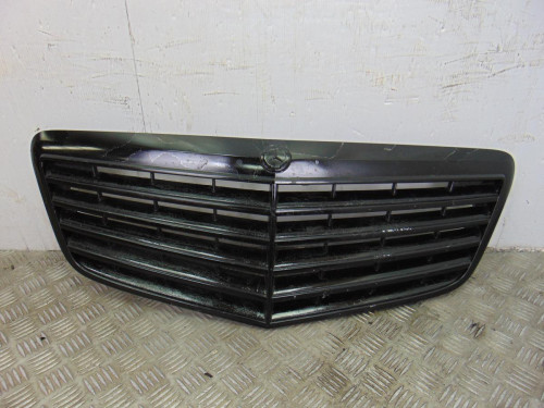 REJILLA DELANTERA, MERCEDES-BENZ, CLASE E (BM 211) BERLINA