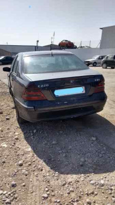 MERCEDES-BENZ CLASE C (BM 203) BERLINA