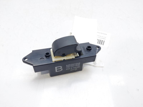  MANDO ELEVALUNAS DELANTERO DERECHO MITSUBISHI ASX (GA0) 