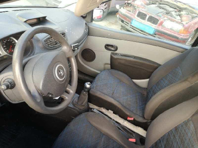 RENAULT CLIO III