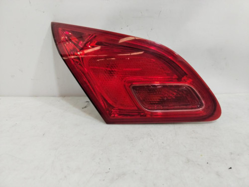 PILOTO TRASERO IZQUIERDO INTERIOR OPEL ASTRA J BERLINA 5P 