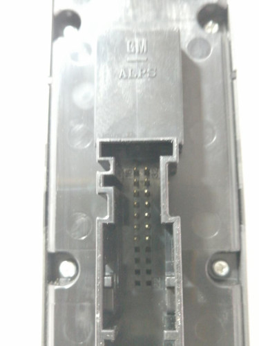  MANDO ELEVALUNAS DELANTERO IZQUIERDO Opel ZAFIRA B 