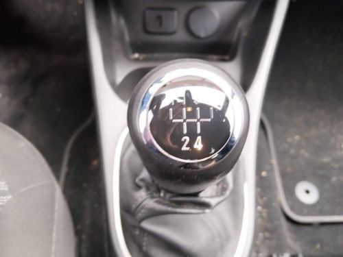  OPEL CORSA E 
