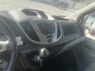 FORD TRANSIT COMBI (TT9)