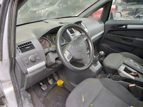 OPEL ZAFIRA B — автомобиль-донор на запчасти 