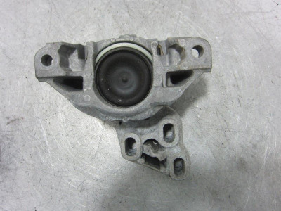 SOPORTE MOTOR IZQUIERDO, MERCEDES-BENZ, CLASE GLA (BM 156)