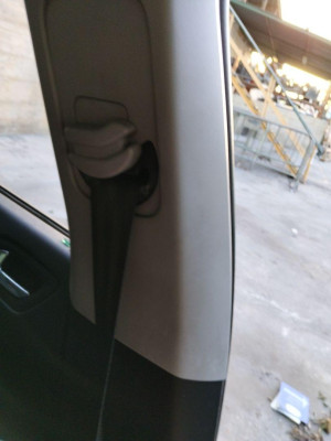 CINTURON SEGURIDAD DELANTERO IZQUIERDO