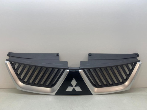 REJILLA DELANTERA MITSUBISHI OUTLANDER (CW0) 