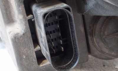 FARO DERECHO, VOLKSWAGEN, GOLF V (1K1)(10.2003)