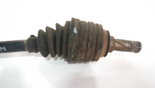  TRANSMISION DELANTERA IZQUIERDA 