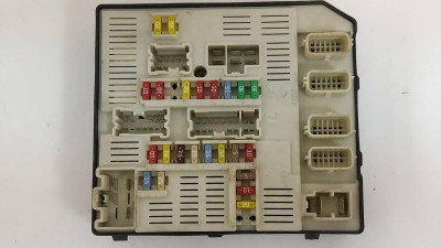 CAJA RELES / FUSIBLES, Renault, MEGANE III BERLINA 5P