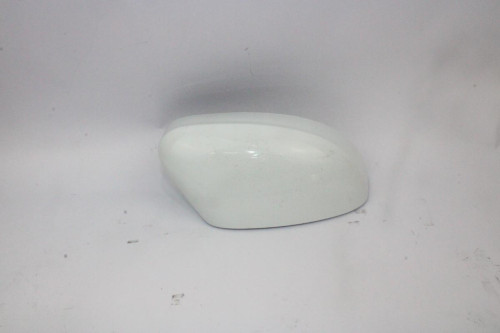 CARCASA RETROVISOR DERECHO 