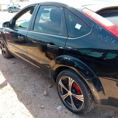 FORD FOCUS BERLINA (CAP)