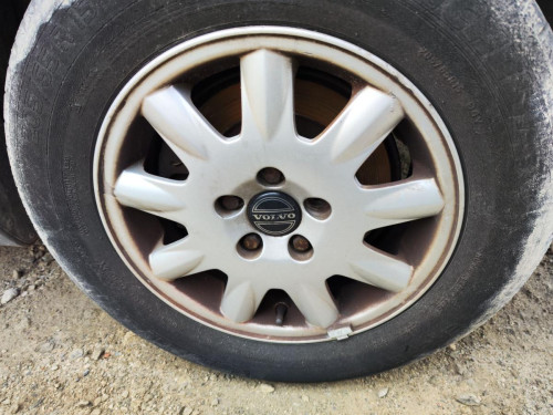 LLANTA Volvo S80 BERLINA 