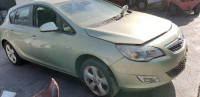 OPEL ASTRA J BERLINA 5P