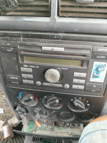 SISTEMA AUDIO / RADIO CD FORD TRANSIT CONNECT (TC7) 