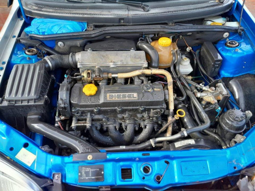  OPEL CORSA B 
