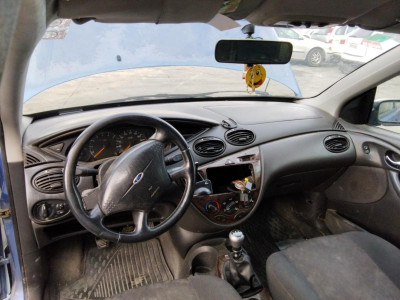 FORD FOCUS FAMILIAR (CAK)