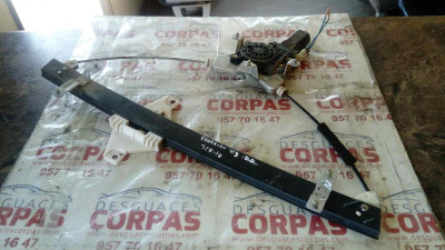 ELEVALUNAS DELANTERO DERECHO, Hyundai, TERRACAN (HP)