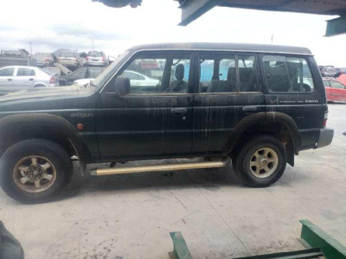  MITSUBISHI MONTERO (V20/V40) 