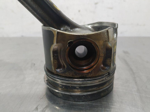  PISTON VOLKSWAGEN JETTA V (1K2) 
