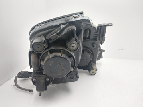 FARO IZQUIERDO Ssangyong REXTON 
