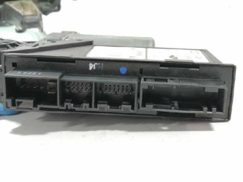  ELEVALUNAS TRASERO DERECHO AUDI A4 AVANT (8E) 