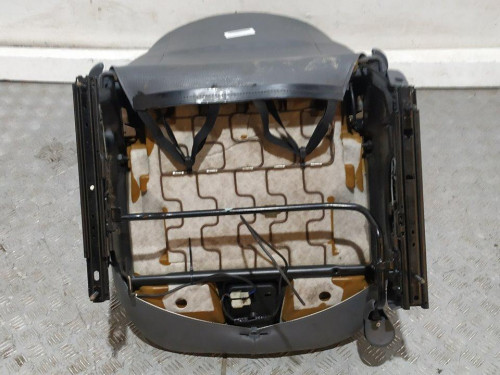  ASIENTO DELANTERO DERECHO 