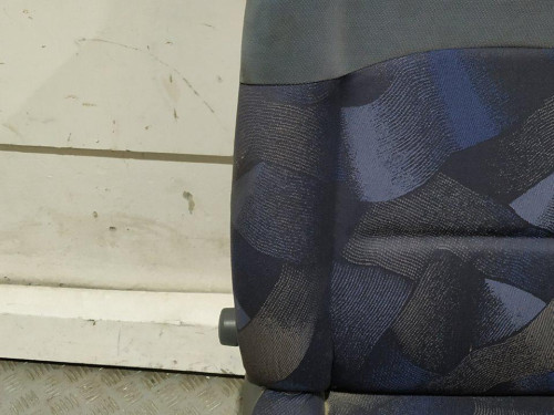  ASIENTO DELANTERO DERECHO 