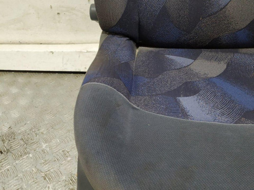  ASIENTO DELANTERO DERECHO 