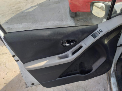MANETA INTERIOR DELANTERA IZQUIERDA, TOYOTA, YARIS (KSP9/SCP9/NLP9)