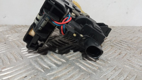  CERRADURA PUERTA TRASERA IZQUIERDA 