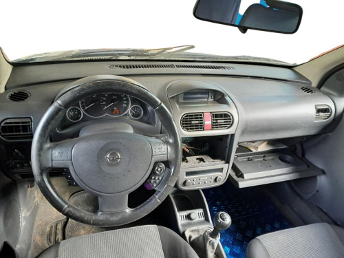 OPEL CORSA C — автомобиль-донор на запчасти 