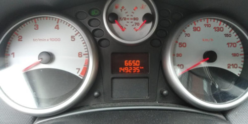  PEUGEOT 207 
