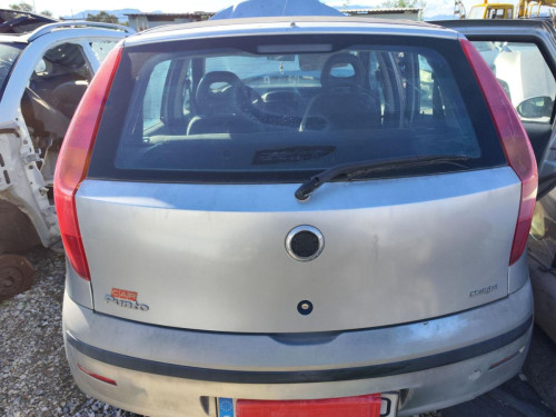 PORTON TRASERO FIAT II PUNTO (188) BERLINA 