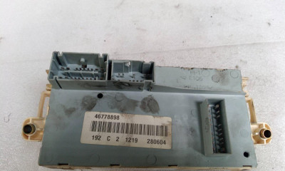 CAJA RELES / FUSIBLES, FIAT, STILO (192)