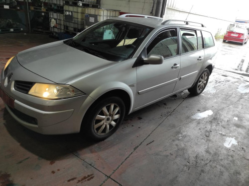 RENAULT MEGANE II GRANDTOUR — vehículo donante para recambios 