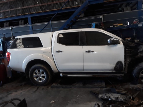  NISSAN NAVARA NP300 PICK-UP (D23M) 
