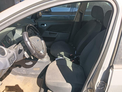 FORD FIESTA (CBK)