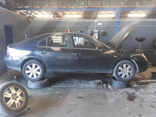  FORD MONDEO BERLINA (GE) 