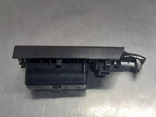  MANDO ELEVALUNAS DELANTERO DERECHO KIA SORENTO (BL) 