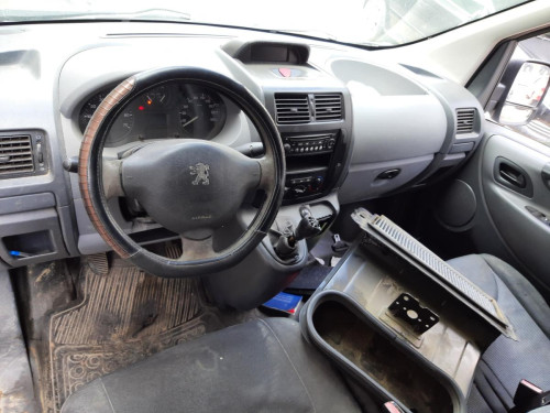  PEUGEOT EXPERT FURGÓN 