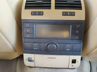 VOLKSWAGEN PHAETON (3D3/3D7)