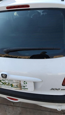 BRAZO LIMPIA TRASERO Peugeot 206 (1998->)