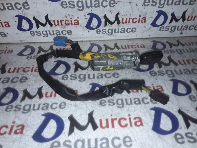 CONMUTADOR DE ARRANQUE