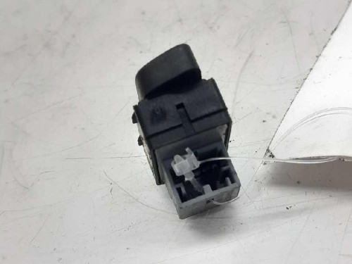  MANDO ELEVALUNAS DELANTERO DERECHO, VOLKSWAGEN, POLO IV (9N1) 