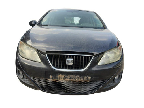 SEAT IBIZA BERLINA (6J5) de segunda mano