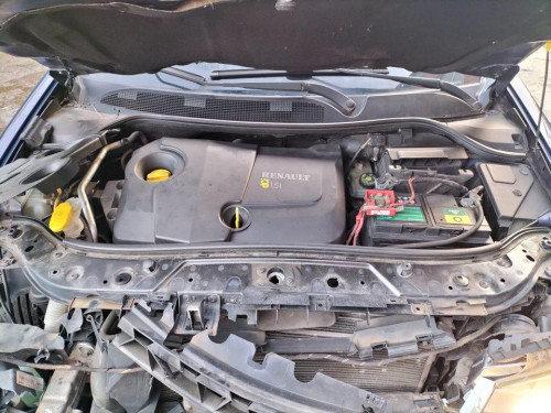  RENAULT MEGANE II BERLINA 5P 