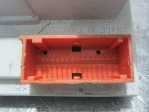  PANTALLA MULTIFUNCION RENAULT MEGANE II CLASSIC BERLINA 